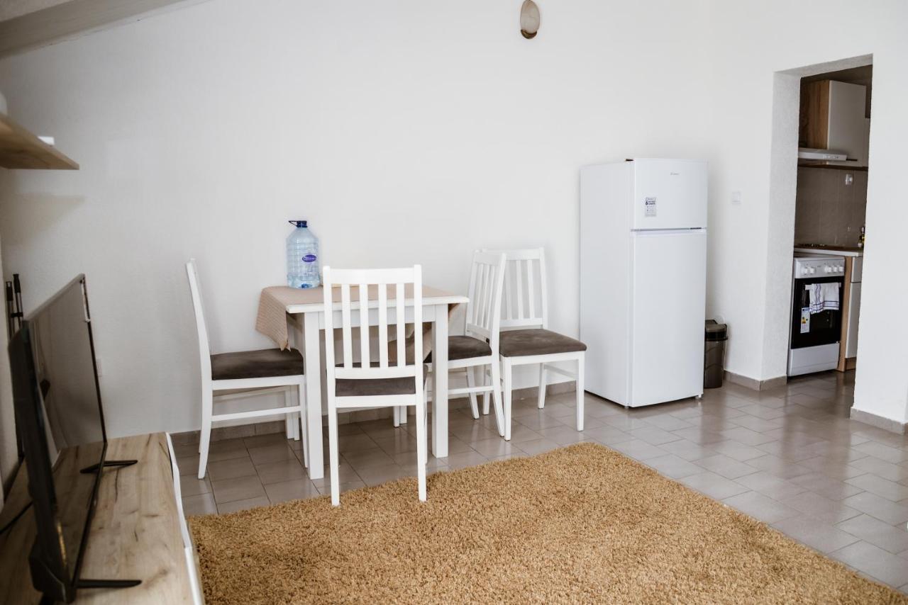 Iker Apartments Tivat Exterior foto