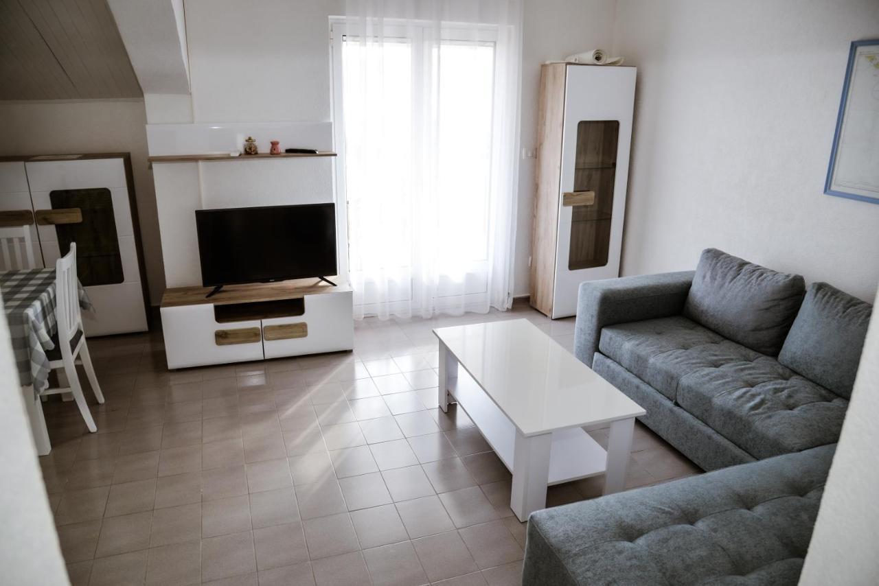 Iker Apartments Tivat Exterior foto