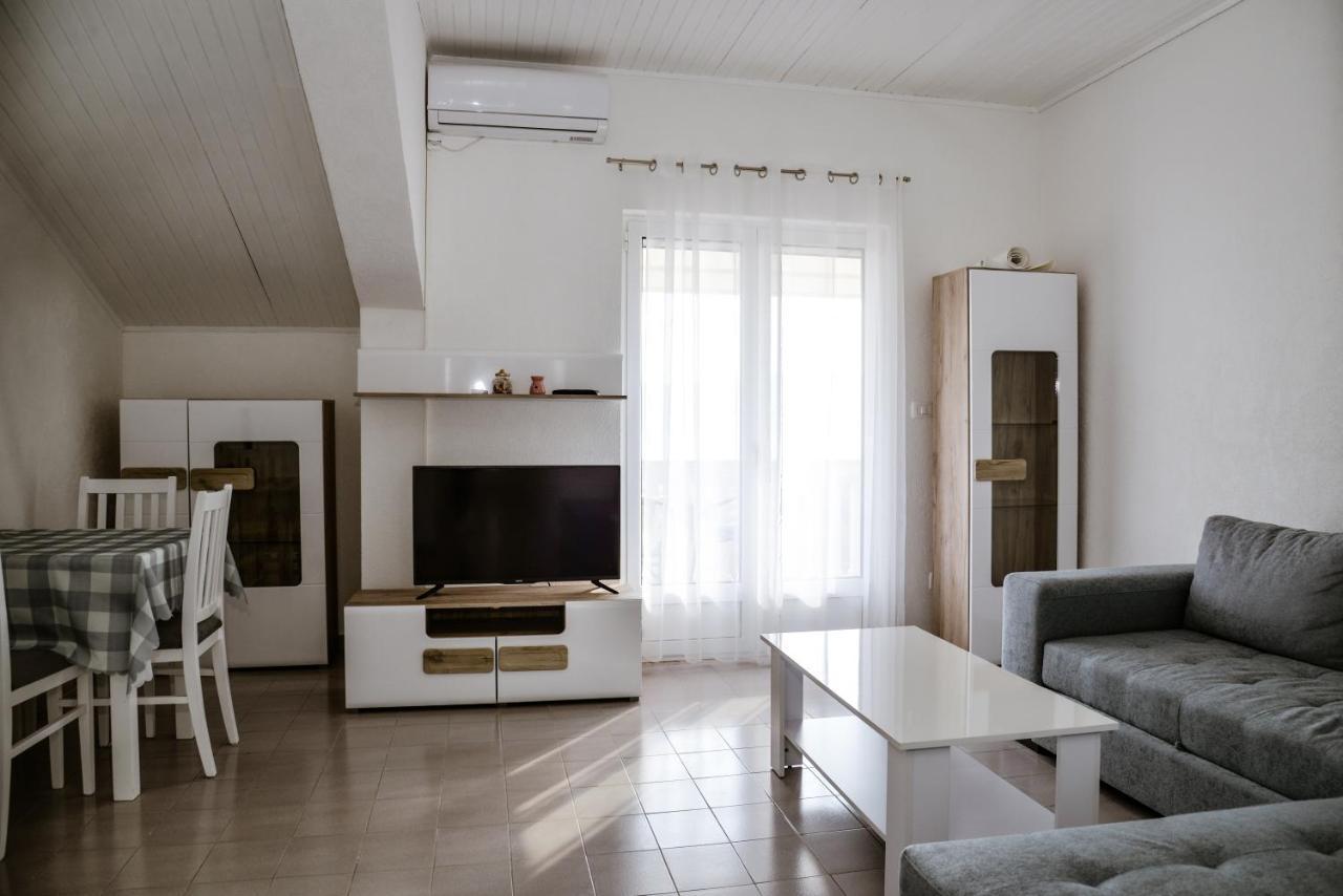 Iker Apartments Tivat Exterior foto
